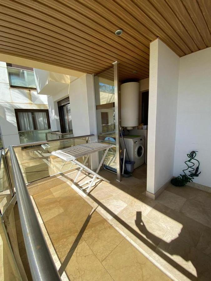 Marina Del Castillo, Duquesa Beachfront Apartment Manilva Eksteriør bilde